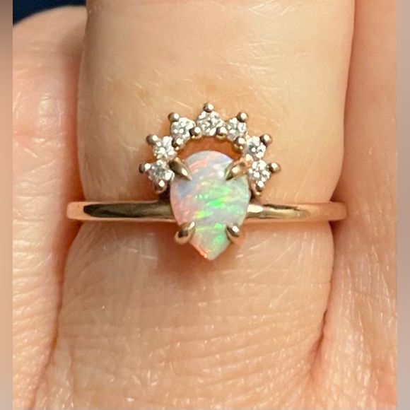 Natural Fire Opal 14K Solid Rose Gold and Diamond Ring 🌈Solid Australian Opal - Picture 4 of 4